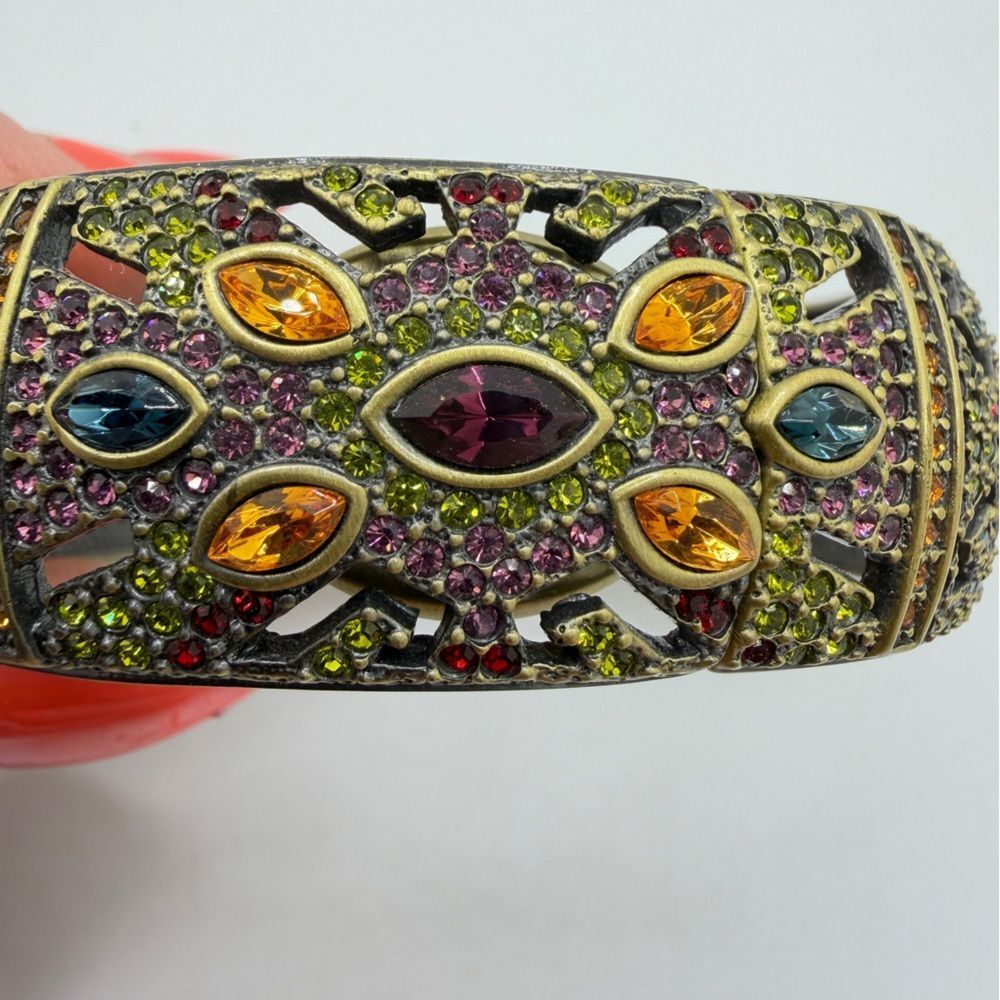 HeidiāDaus "Peekaboo" Watch hinged bracelet, crystal & bronze toned gold metal! - Picture 8 of 16